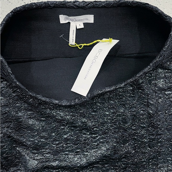 Lot Of 2 BCBGeneration Mini Skirts NWT Women’s Sz S Blue Velvet + Black Metallic - Picture 10 of 13